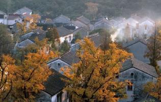 Wengxiang Ancient Village Walk